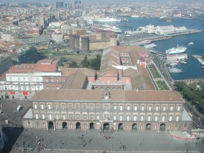 palazzo reale di napoli vista aerea